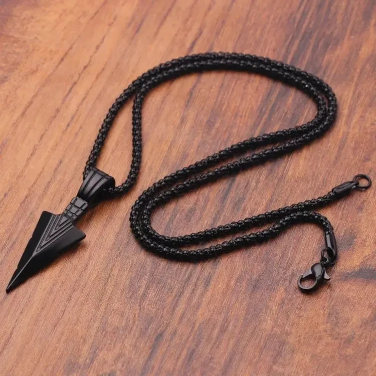 Men's Fashion Jewelry Black color Arrow Head Pendant Long Chain Necklaces mens necklaces Collier Femme ArrowHead