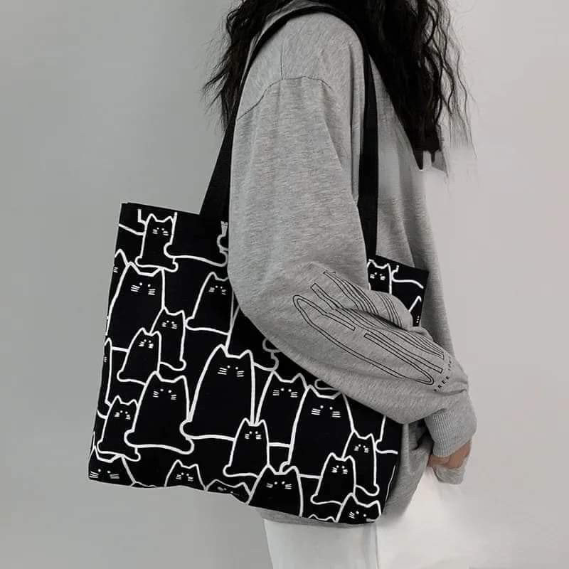 Trendy Top Handle Cute Panda Design Black Color Tote Canvas Bag Shopping Bag / College / University Bag, Tote Bag, Canvas Bag with Zipper